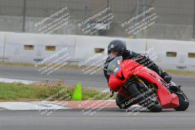 media/Oct-15-2022-Fastrack Riders (Sat) [[9a18b22502]]/Level2/Turn 9 1130am/